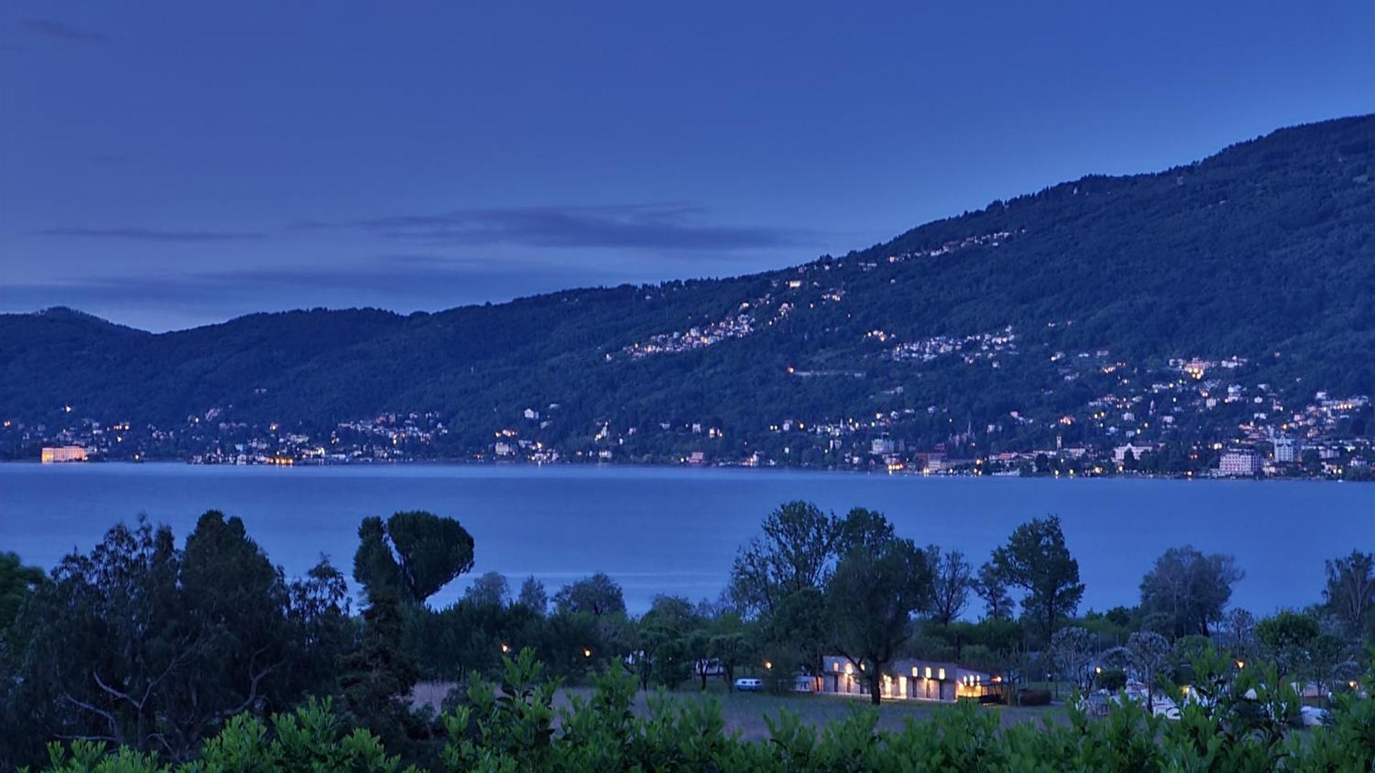 B&B La Lanterna Verbania Kültér fotó