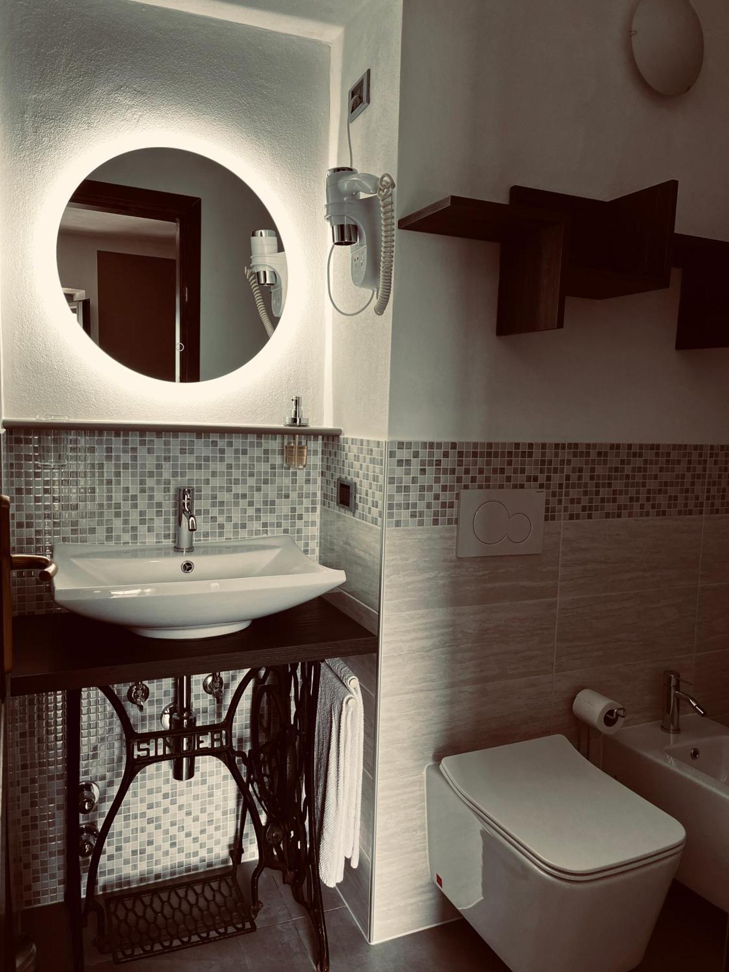 B&B La Lanterna Verbania Kültér fotó